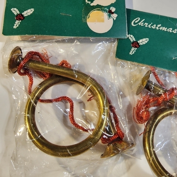 Vtg 2 New old stock Solid Brass french horn ornaments - Picture 6 of 7